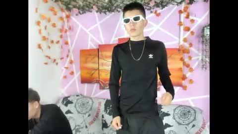 chicos hot online show from February 2026 01:54:01 AM