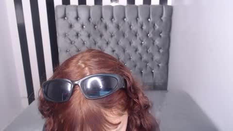 alexandra  online show from November 2025 07:46:02 PM