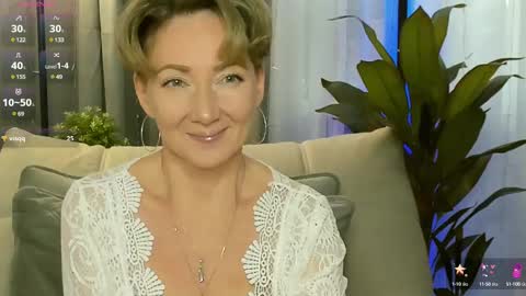 Alexandra online show from February 2025 12:52:02 PM