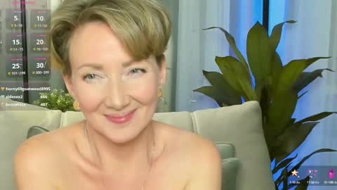 Alexandra online show from March 2025 06:56:01 PM