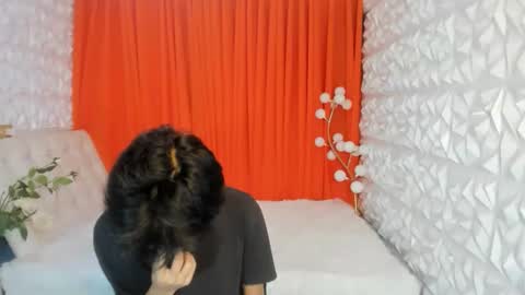 alexandrafoster online show from May 2026 02:23:01 PM
