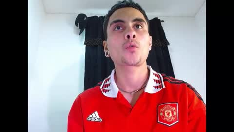 Alexandre online show from September 2025 08:09:01 PM