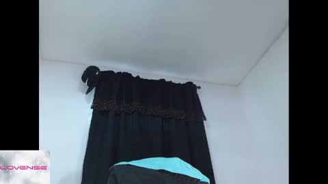 Alexandre online show from September 2025 04:00:01 PM