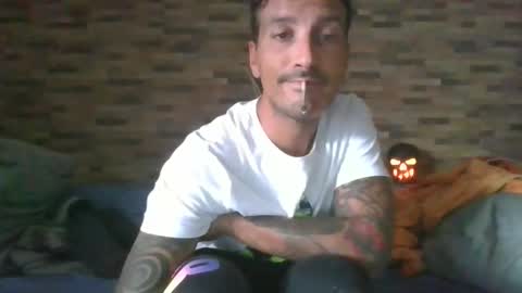 alexdelarge23 online show from October 2025 02:40:01 PM