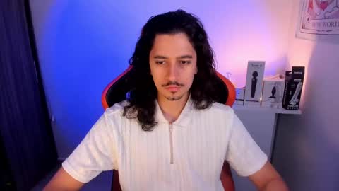 Snapshot of alexfloreszzz chatting on March 2025 11:10:02 AM alexfloreszzz online show from March 2025 11:10:02 AM