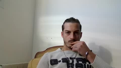 alexfr31 online show from December 2024 11:09:01 AM