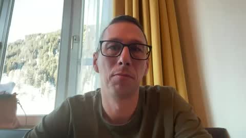 Snapshot of alexhunter4u chatting on December 2024 12:56:02 PM alexhunter4u online show from December 2024 12:56:02 PM