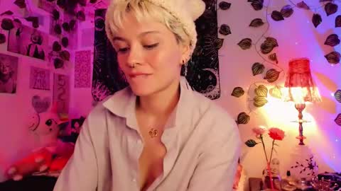 Alex online show from February 2025 02:11:02 PM