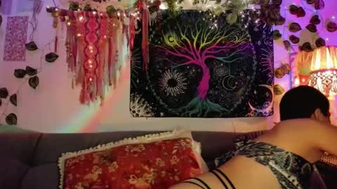 Alex online show from October 2025 03:06:01 AM