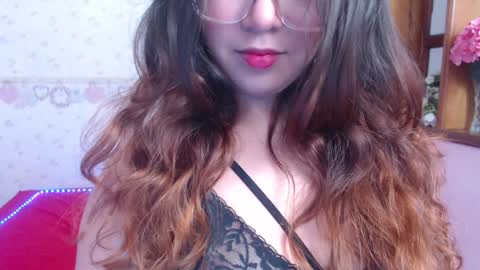 Alexia online show from January 2025 12:07:02 PM