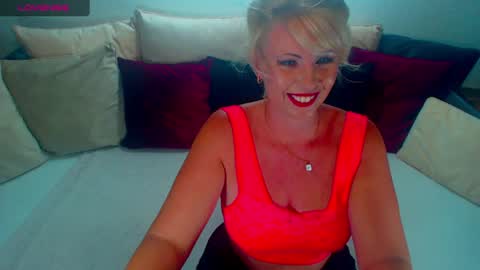 Snapshot of alexine_mcqueen chatting on July 2026 09:41:02 PM Alexine McQueen online show from July 2026 09:41:02 PM