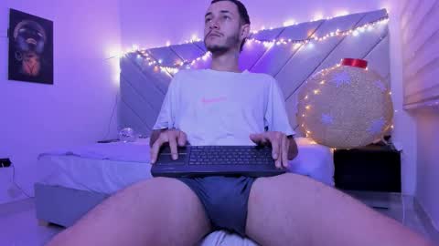  Alexio  online show from November 2025 11:38:02 AM