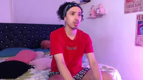 Alexis online show from March 2025 10:13:02 AM