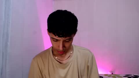 Alexis online show from July 2026 06:39:01 PM