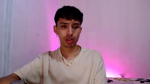 Alexis online show from July 2026 01:40:02 PM