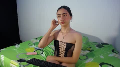 -- ALEXIS -- online show from February 2026 06:26:01 AM