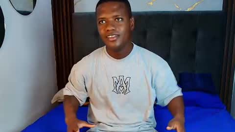 Alexis Fernandez online show from July 2026 09:42:01 PM