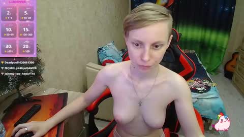 Snapshot of alexis_gordon chatting on January 2025 10:12:02 PM Alexis online show from January 2025 10:12:02 PM