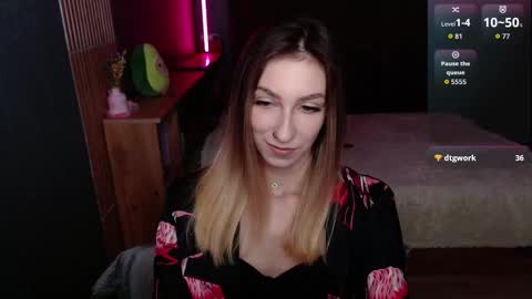 Alexis online show from October 2025 05:30:02 PM