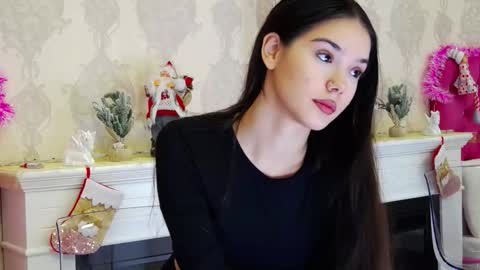 alexisdevine online show from December 2025 05:36:02 AM