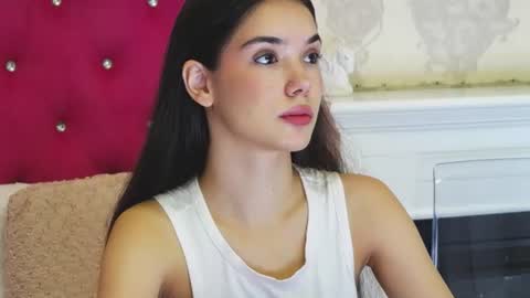 alexisdevine online show from June 2026 04:30:02 AM