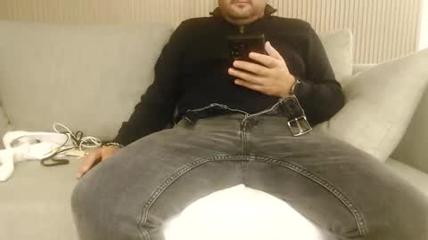 Slave Alex online show from November 2025 06:52:02 PM