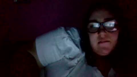 Snapshot of alexisr16 chatting on September 2025 12:26:02 AM Alexis online show from September 2025 12:26:02 AM