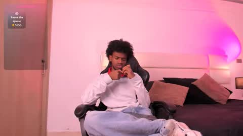 Alex Jaccob online show from November 2025 01:44:02 PM