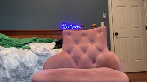 Alex Mann online show from December 2024 05:53:02 PM