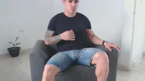 Maximuss online show from January 2025 08:09:01 PM