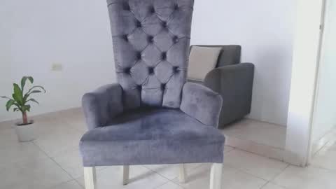 Maximuss online show from October 2025 07:34:01 PM