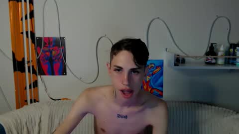 alexnaughty14 online show from November 2025 01:00:01 PM