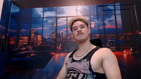 Alex online show from October 2025 07:00:01 PM