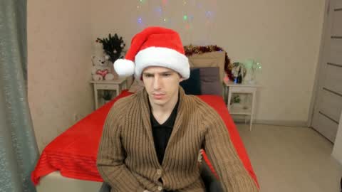 Snapshot of alexs_771 chatting on December 2024 12:35:01 PM Dennis online show from December 2024 12:35:01 PM