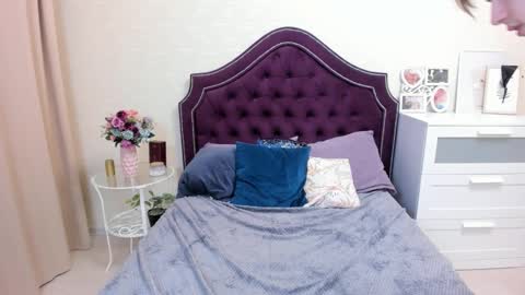 Snapshot of alexs_771 chatting on March 2025 03:30:02 PM Dennis online show from March 2025 03:30:02 PM