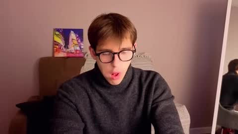 Snapshot of alexs_771 chatting on October 2025 12:16:02 PM Dennis online show from October 2025 12:16:02 PM