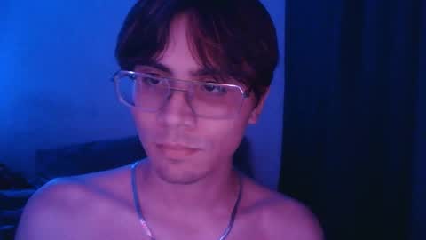 Alex online show from November 2025 09:57:01 PM