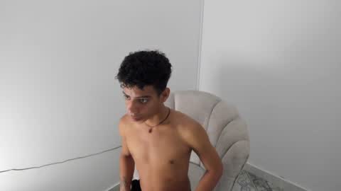 Snapshot of alexx_cum18 chatting on June 2026 01:54:01 PM alexx_cum18 online show from June 2026 01:54:01 PM