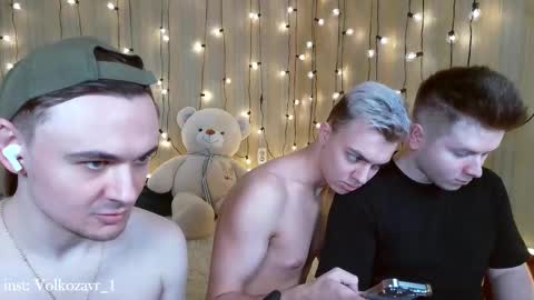 AlexDimaIgor online show from February 2025 06:43:02 PM