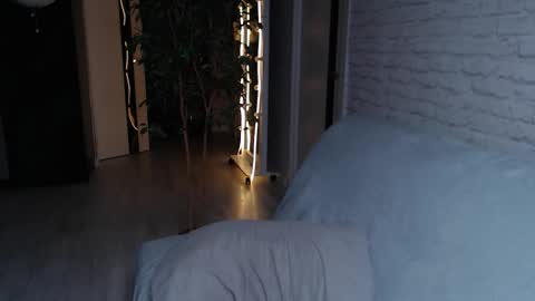 Alfie online show from September 2025 12:25:02 AM