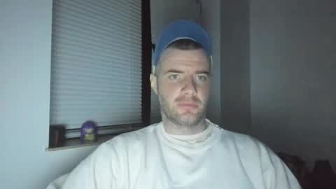 alfiesolomons87 online show from March 2025 07:54:02 PM