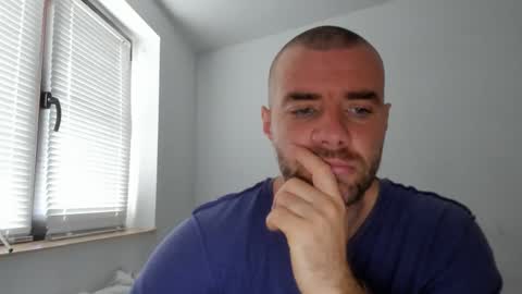 alfiesolomons87 online show from October 2025 08:38:01 AM