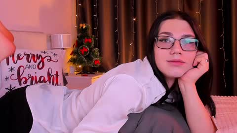 Alfreda online show from December 2024 09:38:02 PM