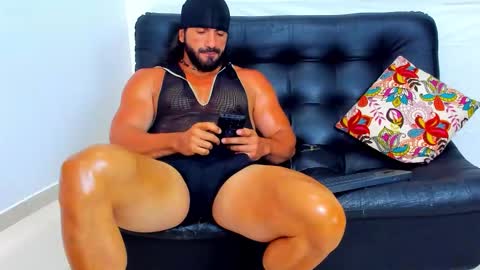 ig alfred walkerm online show from September 2025 01:27:02 PM