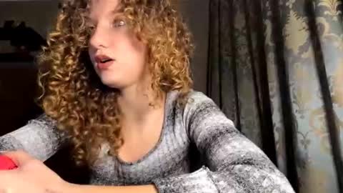 Snapshot of alfredaspagnolo chatting on November 2025 05:26:01 PM Tatiana online show from November 2025 05:26:01 PM