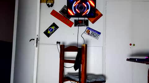 alfredopantuso online show from May 2026 04:40:01 AM