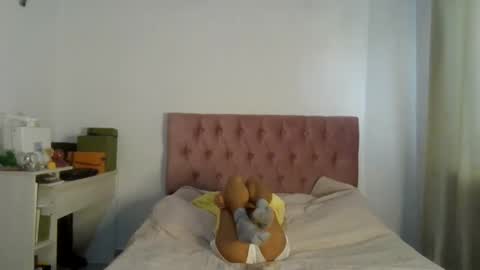 Alia  online show from January 2025 04:05:01 PM