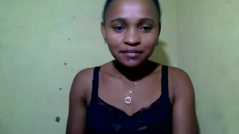 Snapshot of alia411613 chatting on May 2026 02:44:01 PM alia411613 online show from May 2026 02:44:01 PM