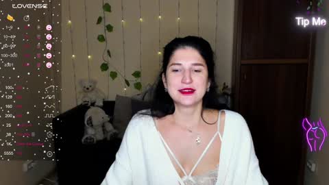 Alianna online show from January 2025 06:33:01 AM