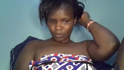 alic_crazy online show from April 2026 06:19:01 AM